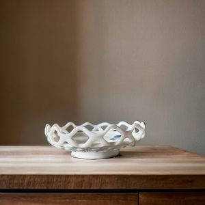 Vintage Imperial Glass Milk Glass Bowl Lace Edging 1950’s Excellence Condition